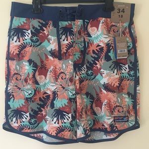 Men’s Patagonia Scallop Hem Boardshorts